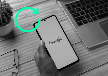 Goolge Updates - phone screen with open google search engine