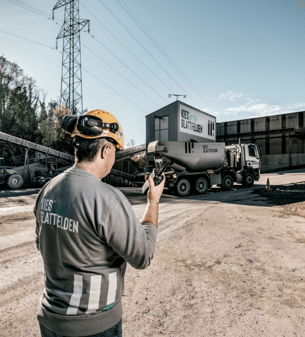 Mitarbeiter von Kies & Beton Glattfelden